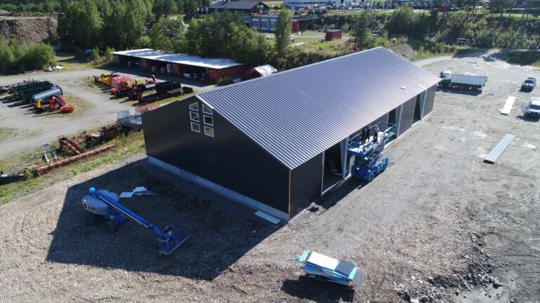 011e88ef4a8328e08be9d913808b8290.jpg Vi tilbyr skredderbygde løsninger til fast pris.