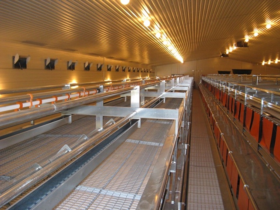 Natura Nova aviarsystem