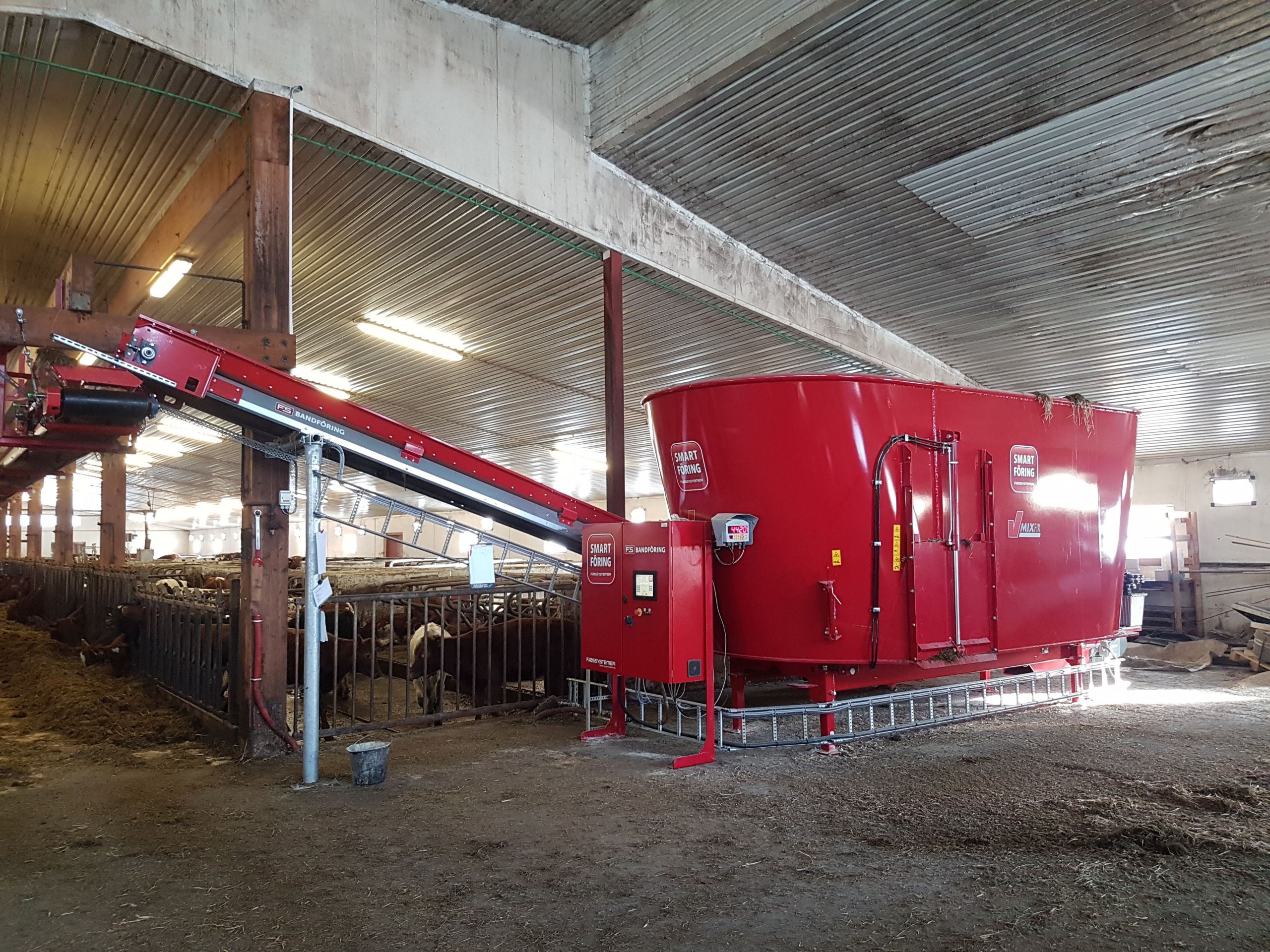 Stasjonær fullfôrmikser fra BvL for sau og geit