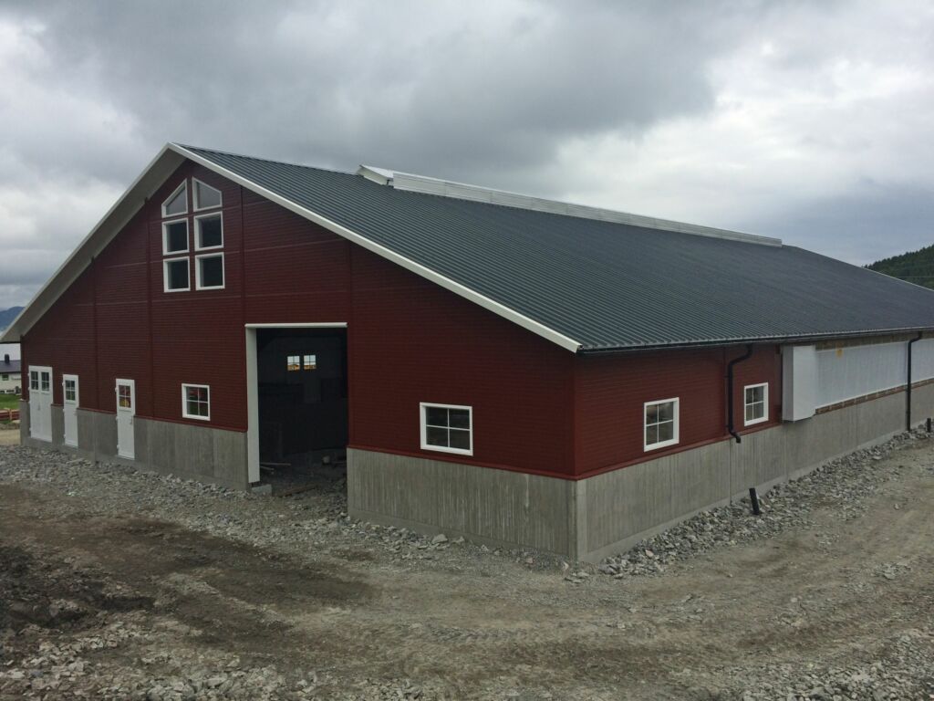 Nytt melkekufjøs for 40 kyr i Lensvik
