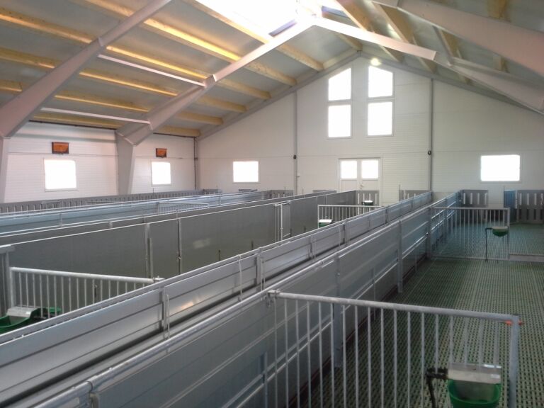 Nytt sauefjøs hos Bjørn Kristian Bråten på Noresund