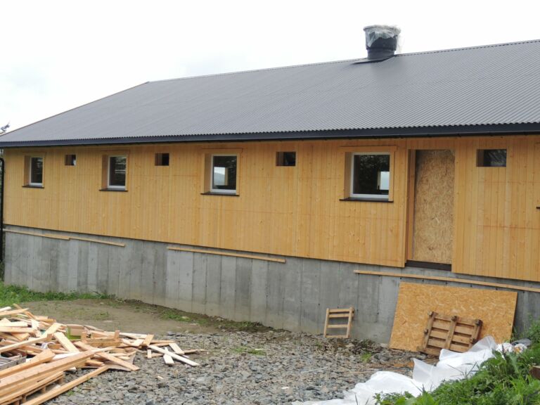 Påbygg for sau i Snertingdal
