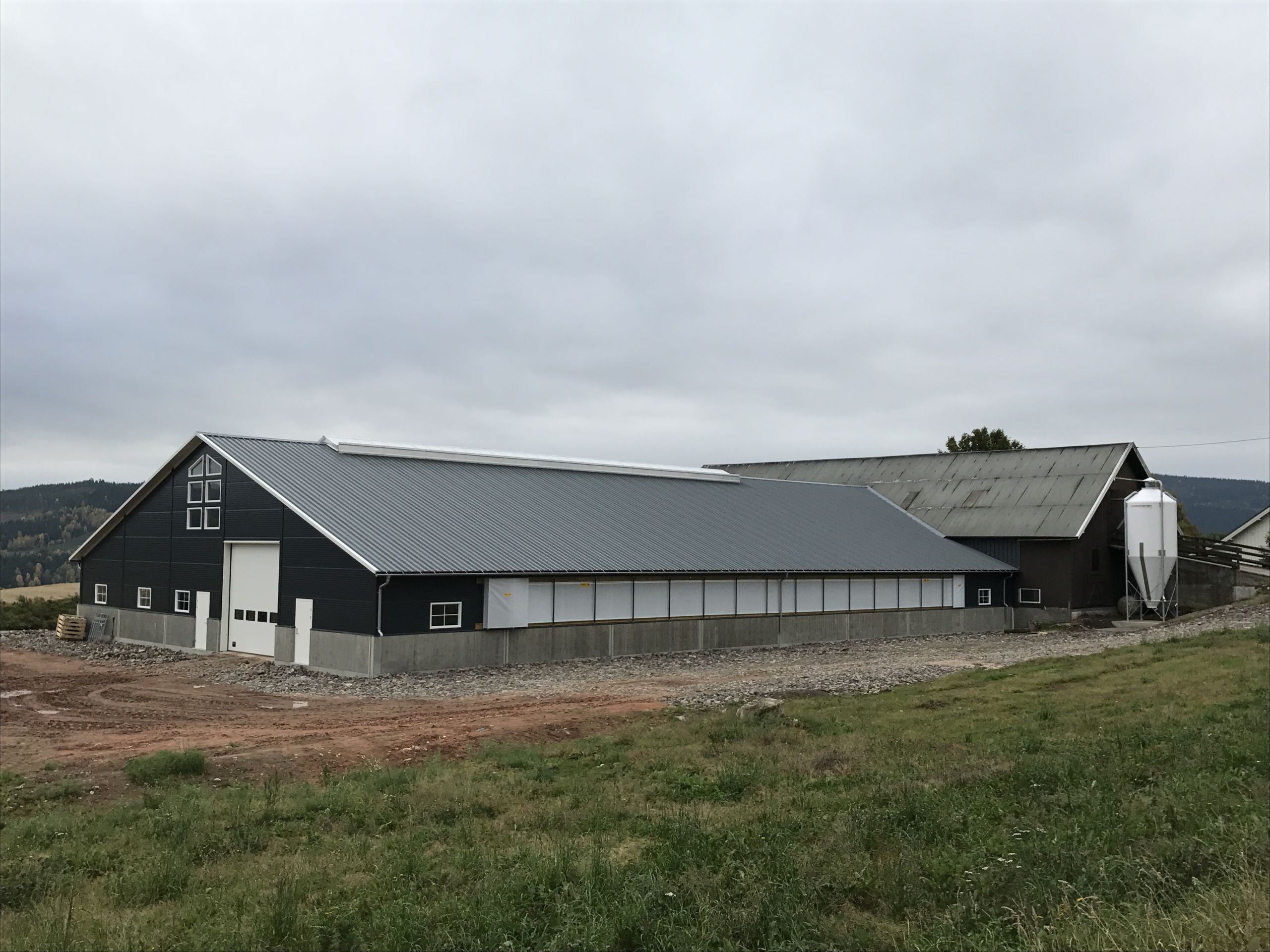 Melkekufjøset til Pål Anders Brandstad, Brumunddal