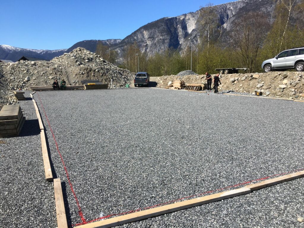 Nytt sauefjøs bygges hos Siri Benjaminsen og Per Bjørkum