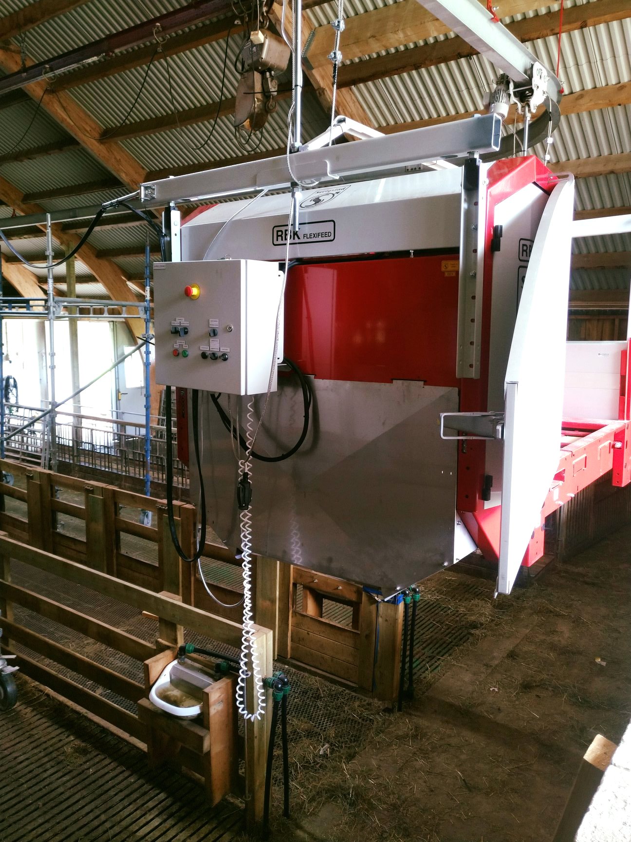 Nytt fôringsanlegg til sau