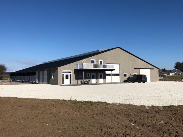 Nytt fjøs til Aanestad Holstein Nytt fjøs til Aanestad Holstein