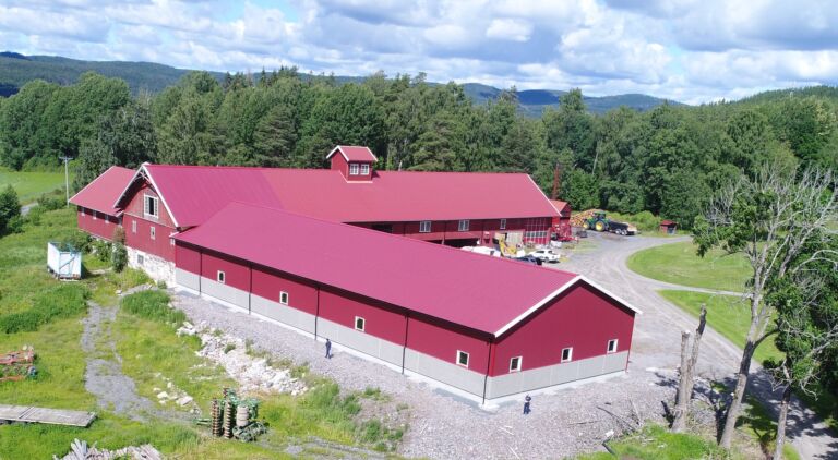 tilbygg-til-eksisterende-bygningsmasse Fjøssystemer Bygg