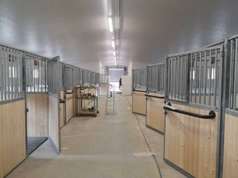 Ny stall på Sjøholt