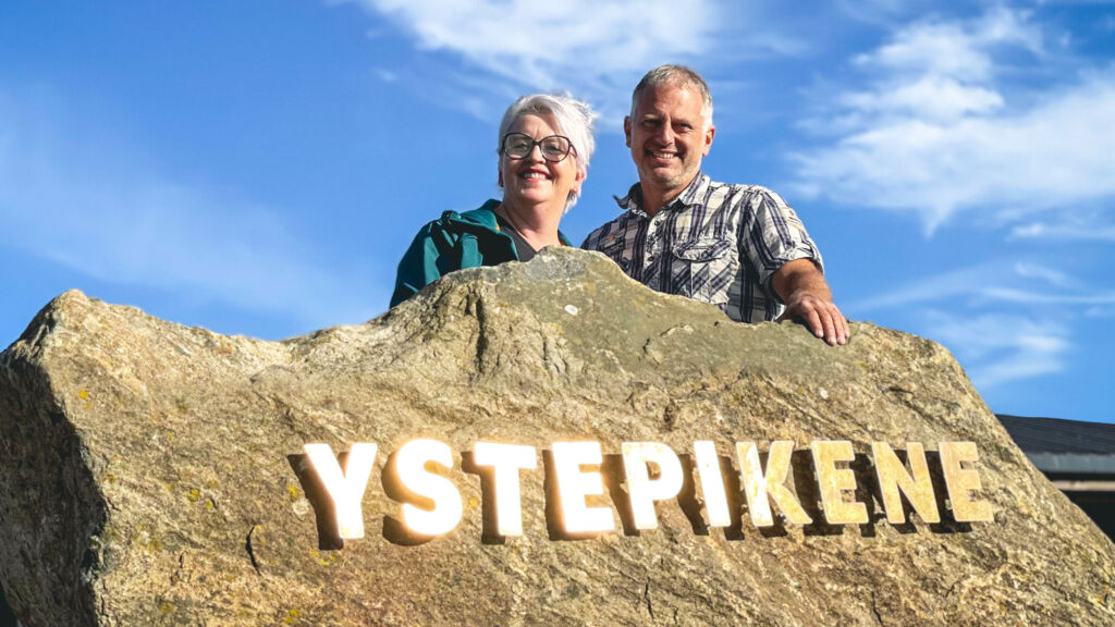 Vi besøker Ystepikene på Jæren Vi besøker Ystepikene på Jæren