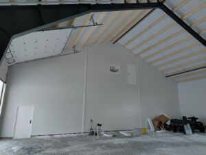 Lagerbygg i stål og sandwich hos Stian Molland. Steinkjer, 2025