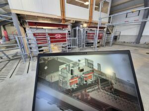 Melkekufjøs hos Runar Helland i Heim kommune. Februar 2025