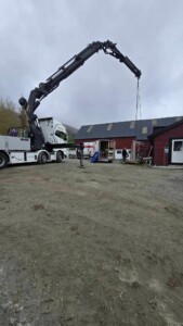 Installering av brukt Lely A4 hos Simen Bredesen og Hanna Kjærstad, mai 2025