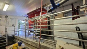 Installering av brukt Lely A4 hos Simen Bredesen og Hanna Kjærstad, mai 2025