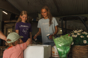 Åpning av Hugsotte gårdsmeieri i Skjåk, lørdag 14. juni 2025