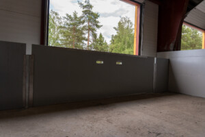 Slaktegrisfjøs hos Oleane og Ole Bjarne Enger. Betongspalt og talleløsning. Tangen 2025