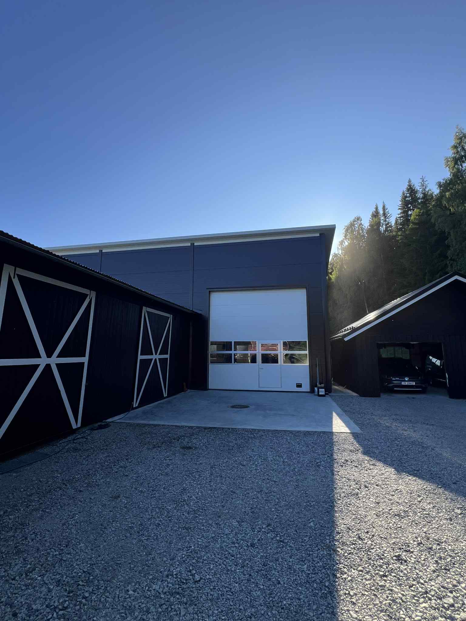 Vetle og Ole Vidar Liahagen på Torpo. Ål i Hallingdal, 2025