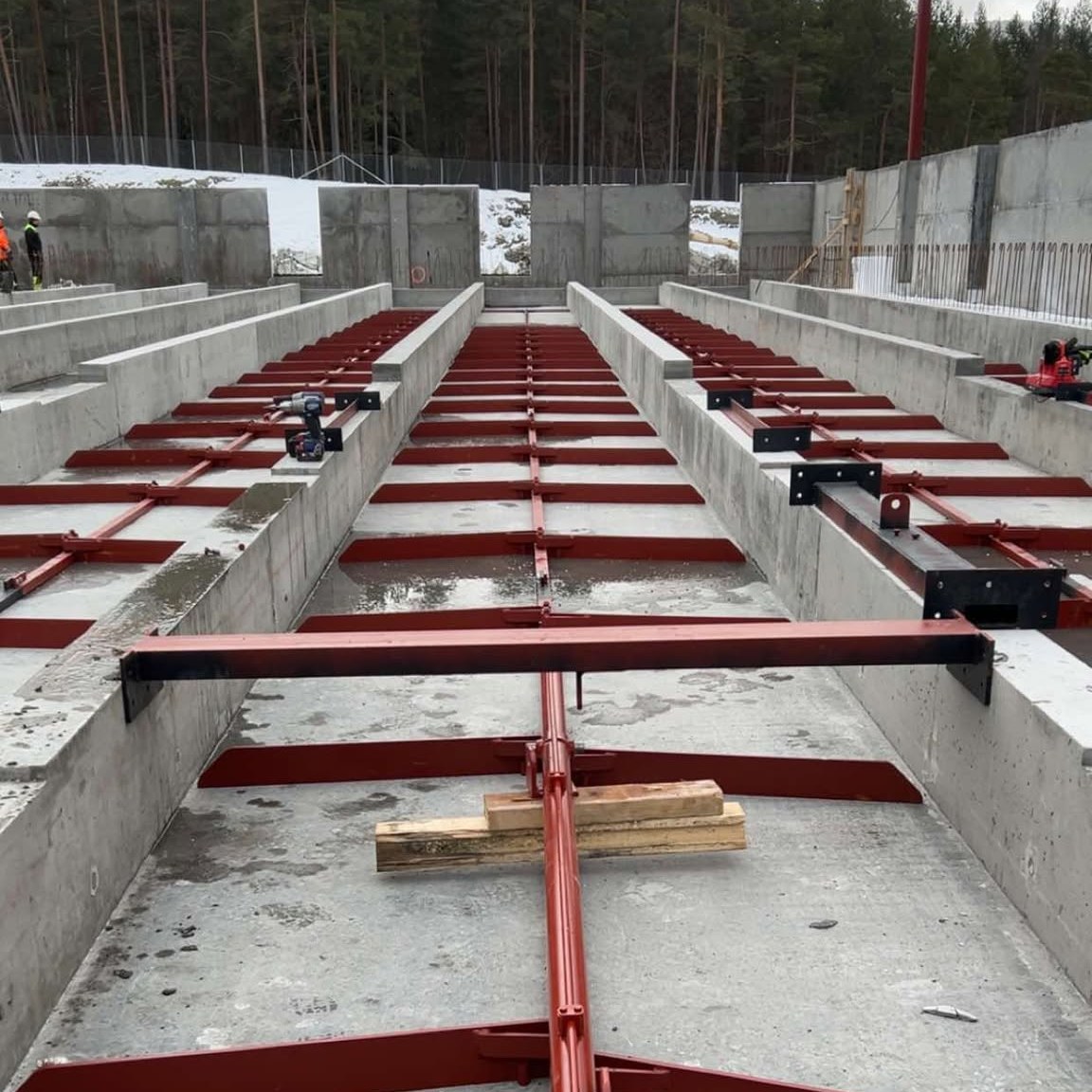Møkkatrekk på Dalir. April 2025