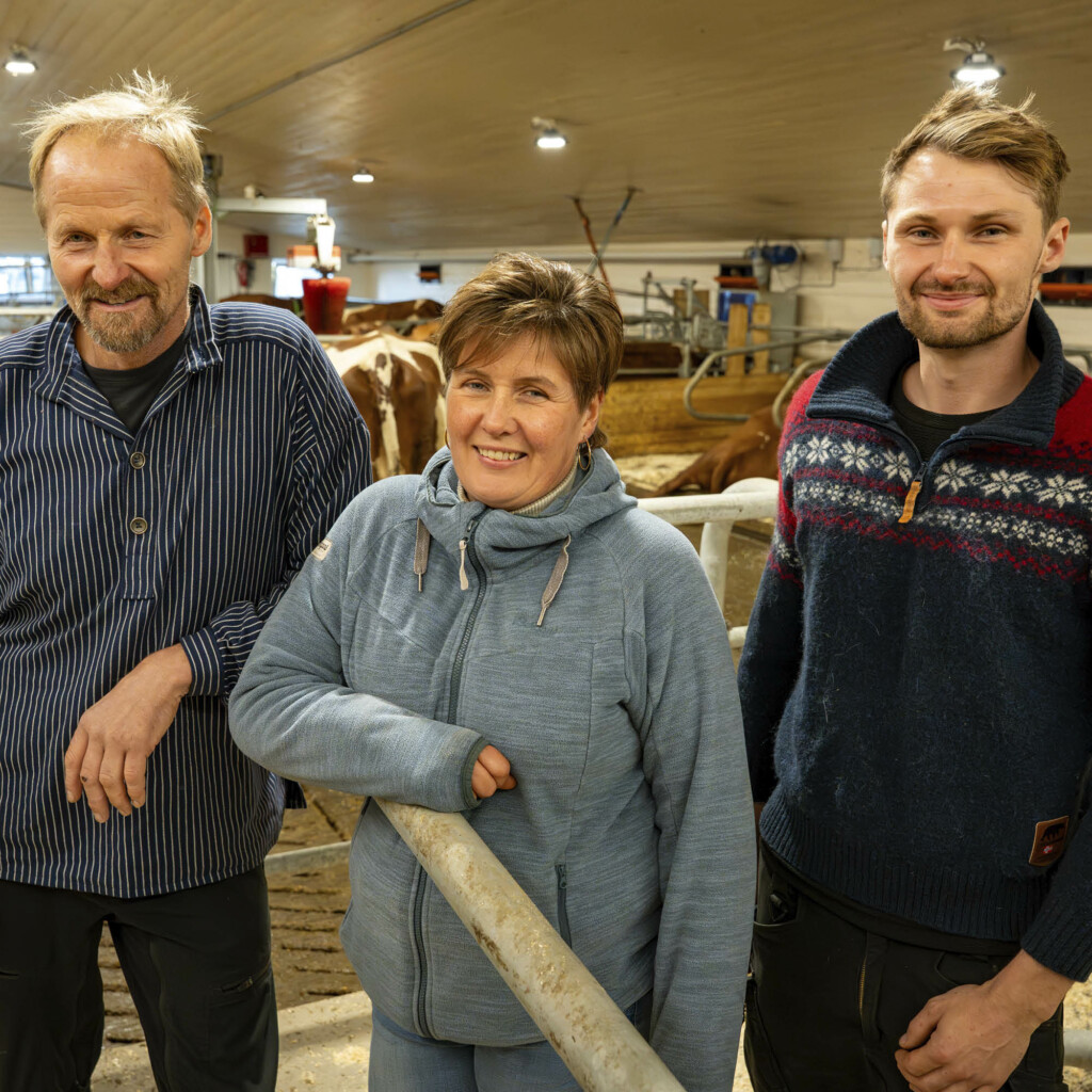To fjøs, én dal: Fremtidsrettet landbruk i Sør-Fron To fjøs, én dal: Fremtidsrettet landbruk i Sør-Fron