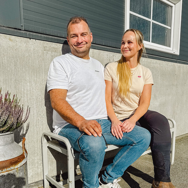 Høyt utbytte med smart fjøsdrift hos Camilla og Sigurd Jan Wessel Høyt utbytte med smart fjøsdrift hos Camilla og Sigurd Jan Wessel