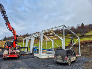 Lagerbygg hos Magne Stavenjord. Valdres, 2025. Fjøssystemer Bygg