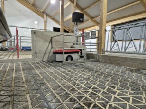 Lely Collector C2. Landrø og May Rita Olsen. Lensvik, desember 2025.