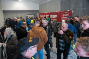 Åpent fjøs hos Asbjørn Storlien. Brumunddal, februar 2025